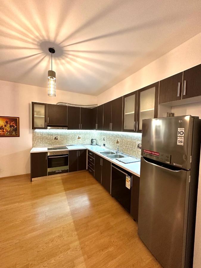 Lake Escape - Home 2 Tiranë Ngoại thất bức ảnh