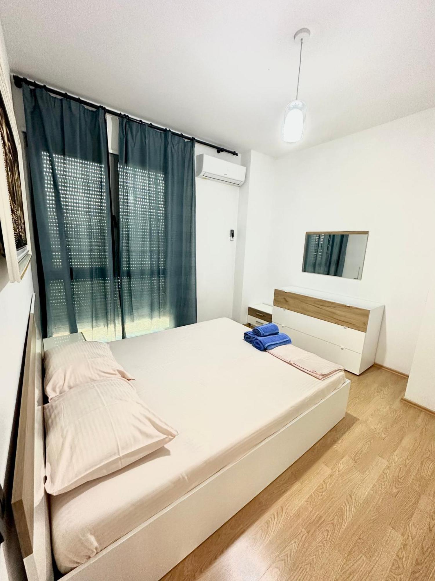 Lake Escape - Home 2 Tiranë Ngoại thất bức ảnh